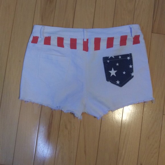 Fourth of July , Patriotic, Flag cut off shorts large - Picture 3 of 13